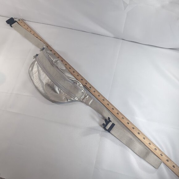 Kipling Fanny Pack Waist Belt Bag Metallic Gold Beige Unisex AC-7621-0LT Travel - Picture 12 of 15